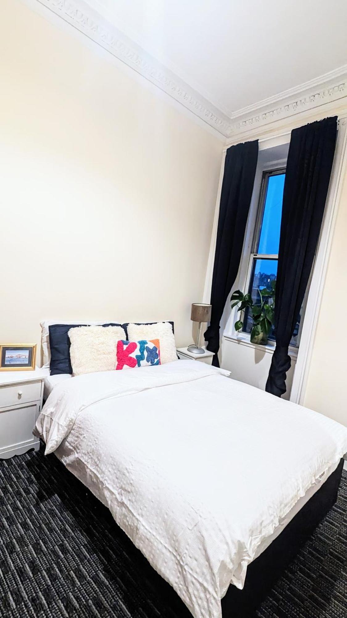 Edinburgh City Center Haymarket Double Room Kültér fotó