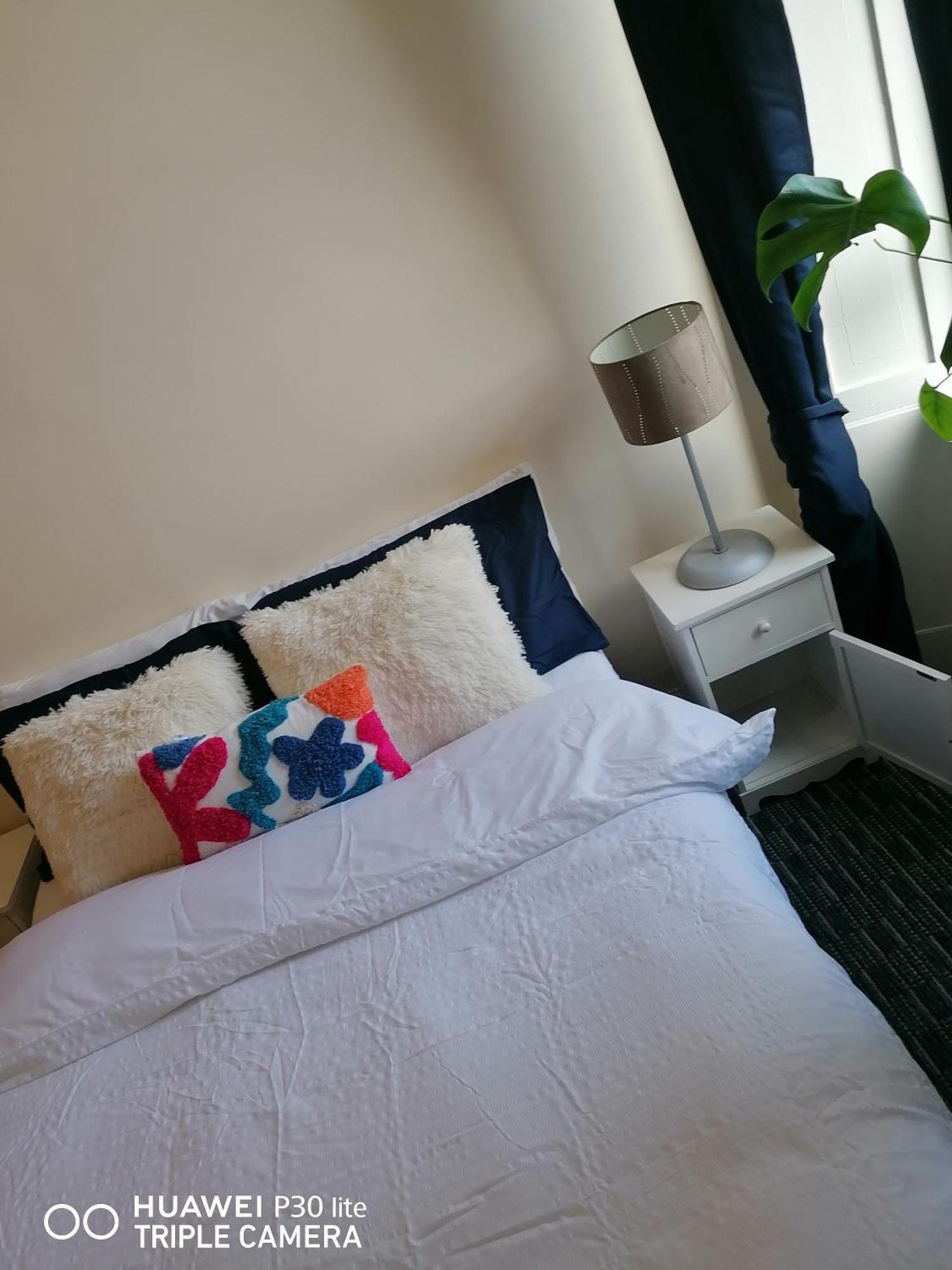 Edinburgh City Center Haymarket Double Room Kültér fotó